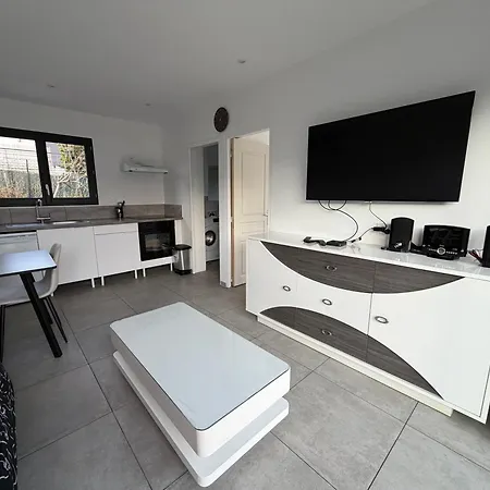 Maison * Bastelicaccia